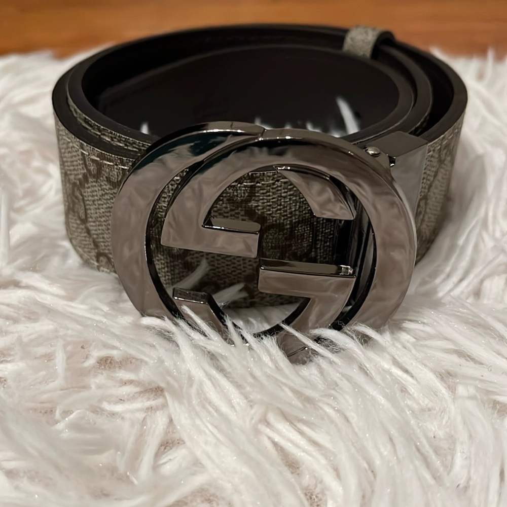 Gucci GG Supreme belt with buckle